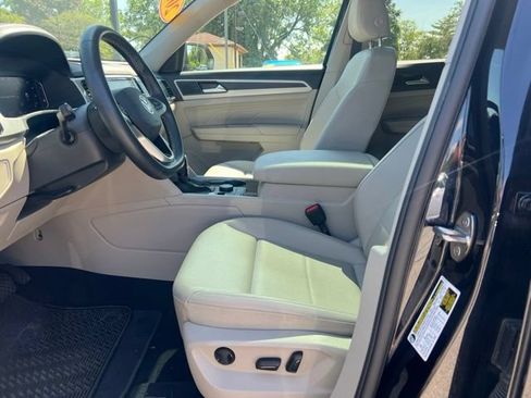 Used 2023 Volkswagen Atlas SE w/ Panoramic Sunroof Package AWD/4WD image 27