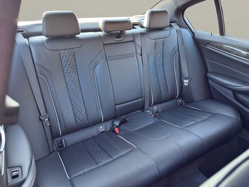 Used 2018 BMW 540i xDrive xDrive image 19