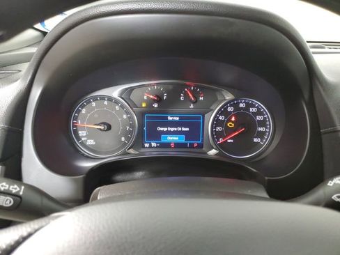 Used 2024 GMC Terrain SLE image 27