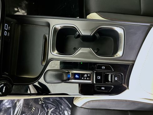 Used 2023 Lexus NX 250 FWD w/ Premium Package image 22