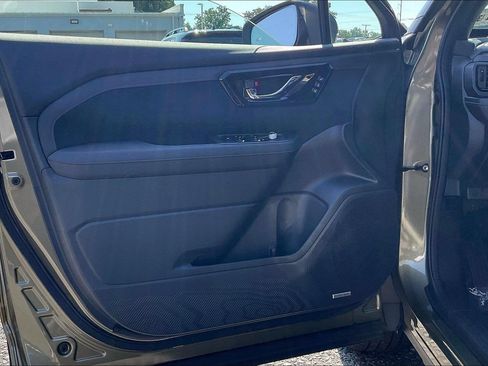 Certified 2025 Subaru Forester Touring w/ Touring Package AWD/4WD image 23