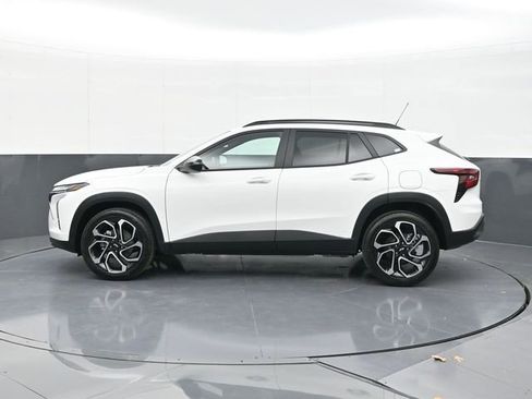 New 2026 Chevrolet Trax RS w/ Sunroof Package image 10