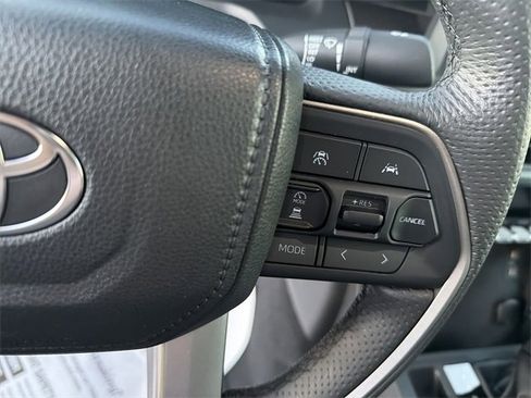 Used 2024 Toyota Tacoma TRD Sport image 18