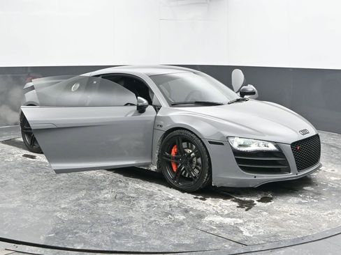 Used 2010 Audi R8 V10 image 74