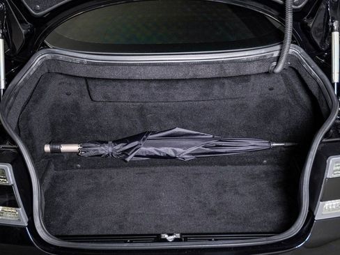 Used 2009 Aston Martin DBS Coupe image 33