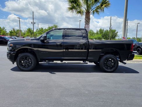 New 2026 RAM 2500 Big Horn AWD/4WD image 4