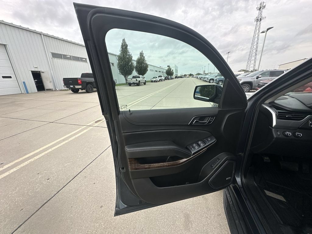 Certified 2020 Chevrolet Tahoe LT AWD/4WD image 23