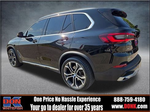 Used 2022 BMW X5 xDrive40i w/ Parking Assistance Package image 6