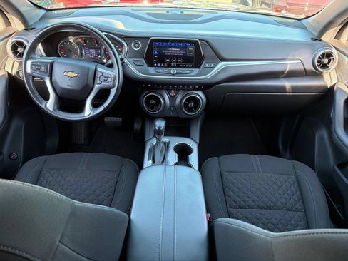 Certified 2019 Chevrolet Blazer LT FWD image 16