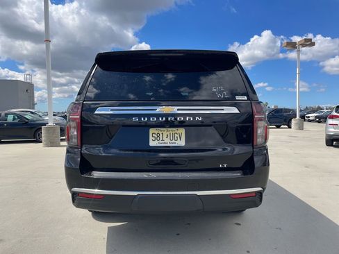 Used 2024 Chevrolet Suburban LT AWD/4WD image 3