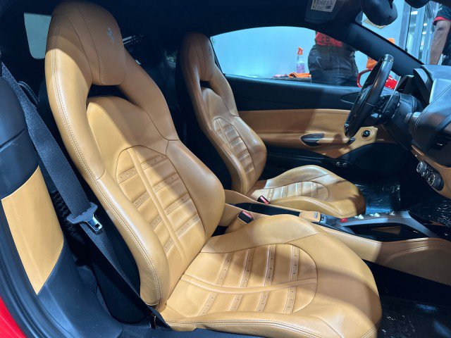 Used 2016 Ferrari 488 GTB RWD image 46