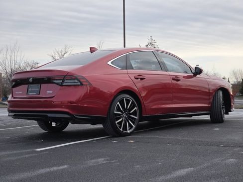 Certified 2024 Honda Accord Touring image 19