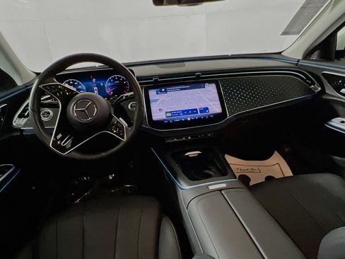 Used 2024 Mercedes-Benz E 350 4MATIC Sedan image 30