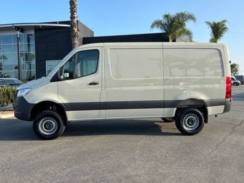 Used 2026 Mercedes-Benz Sprinter 2500 image 30