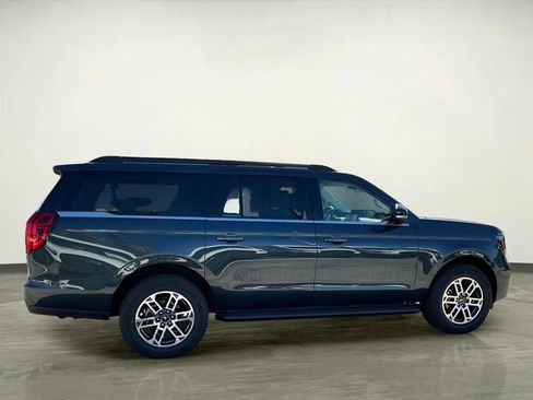 New 2025 Ford Expedition Max Active image 10