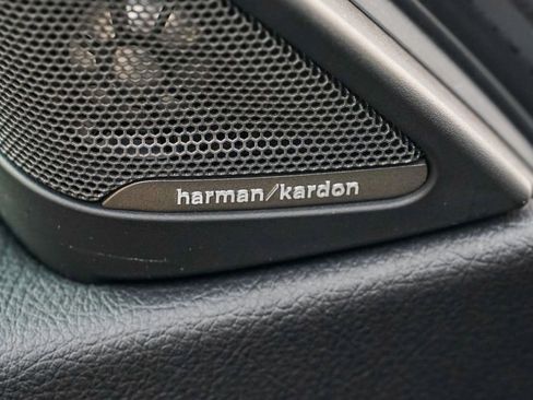 Used 2019 BMW 440i xDrive Coupe w/ M Sport Package image 10