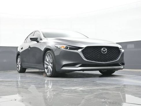Used 2020 MAZDA MAZDA3 Sedan w/ Select Package FWD image 53