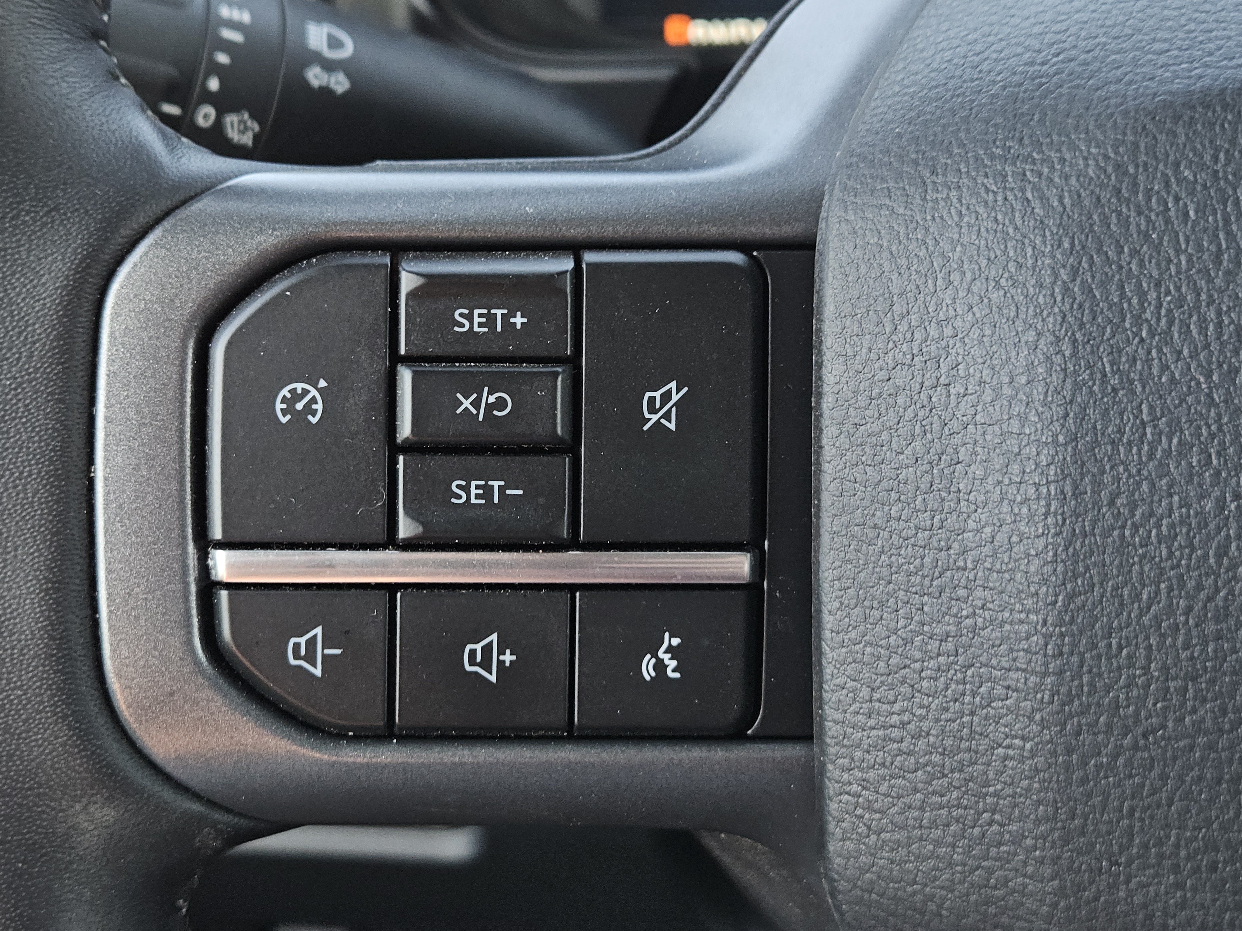 Used 2024 Ford F250 Lariat w/ FX4 Off-Road Package AWD/4WD image 20