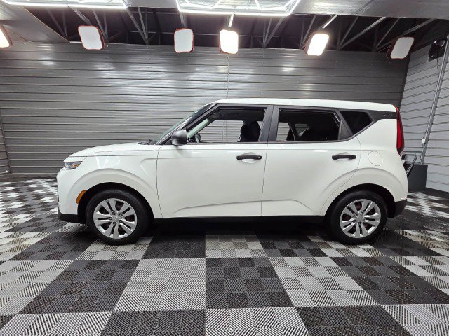 Used 2021 Kia Soul LX FWD image 9