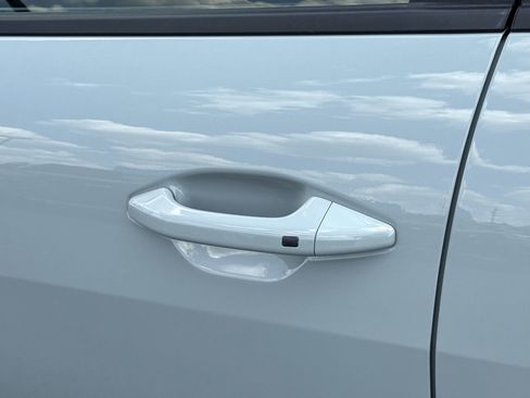 Used 2025 Kia K4 FWD image 29