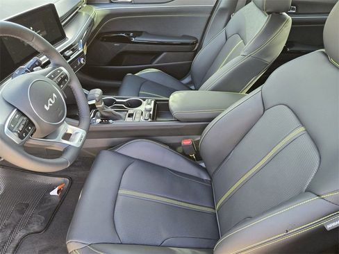 New 2026 Kia K5 GT w/ GT1 Package FWD image 10