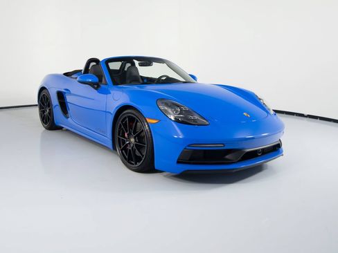 Certified 2025 Porsche 718 Boxster GTS RWD image 10