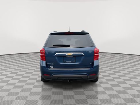 Used 2017 Chevrolet Equinox LT w/ Convenience Package FWD image 9