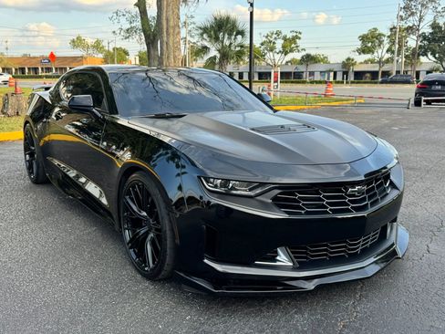 Used 2022 Chevrolet Camaro LT w/ RS Package RWD image 4