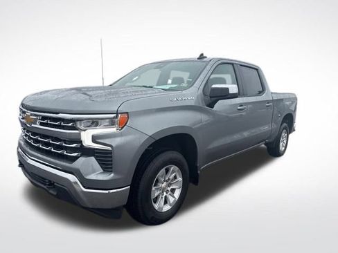 Used 2025 Chevrolet Silverado 1500 LT image 1