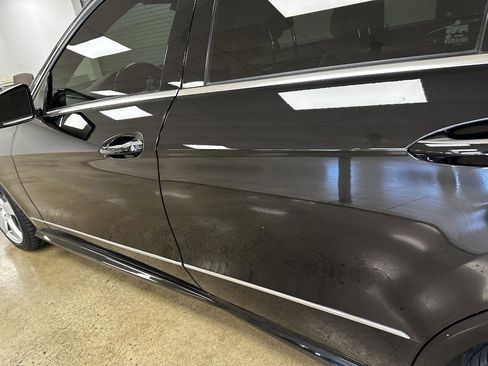 Used 2011 Mercedes-Benz E 350 4MATIC Sedan image 37