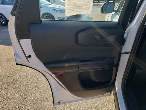 Certified 2021 Ford Bronco Sport image 12