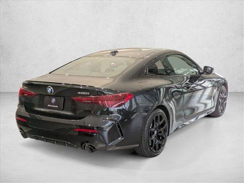 Used 2026 BMW 430i xDrive Coupe AWD/4WD image 2