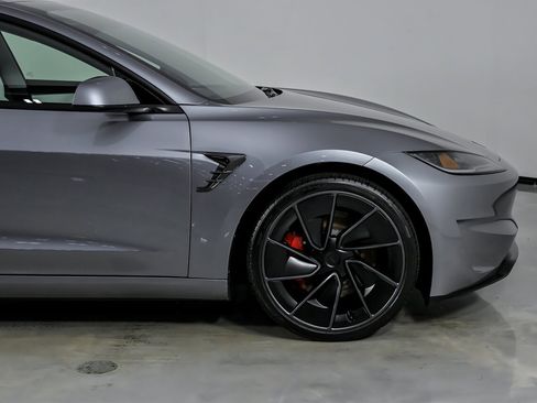 Used 2025 Tesla Model 3 Performance image 15