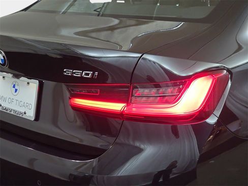 Used 2020 BMW 330i xDrive Sedan w/ Convenience Package image 35