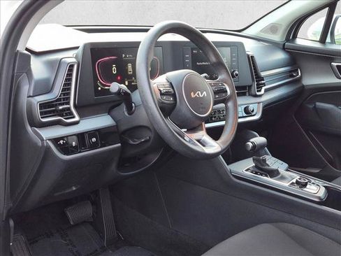 Used 2023 Kia Sportage LX FWD image 10
