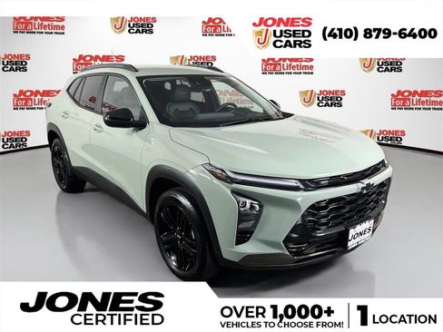 Used 2025 Chevrolet Trax ACTIV FWD image 1