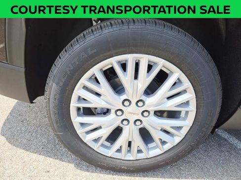 New 2025 GMC Acadia Elevation w/ Elevation Premium Package image 18