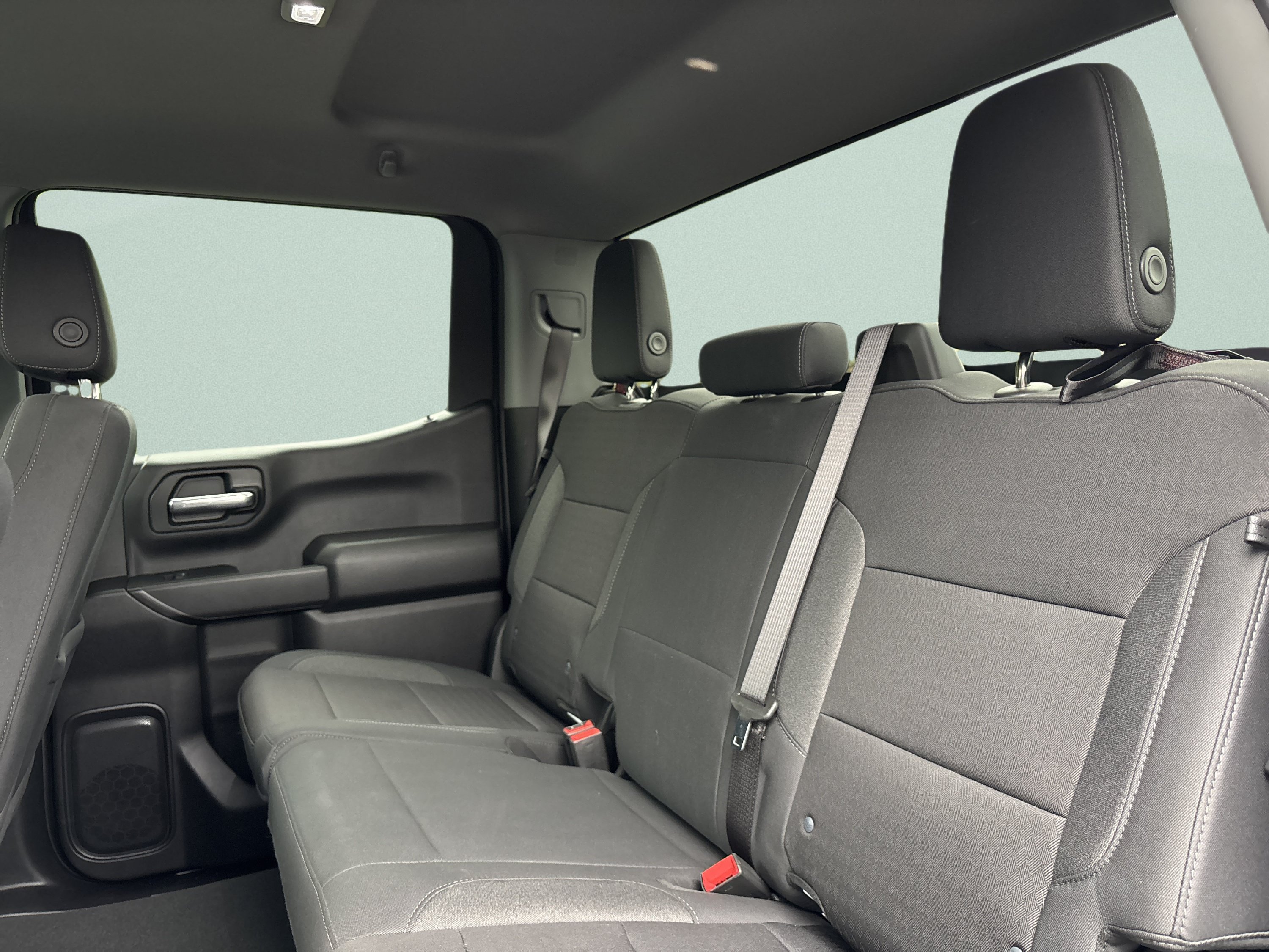 Used 2024 Chevrolet Silverado 1500 Custom w/ LPO, Dark Essentials Package AWD/4WD image 17