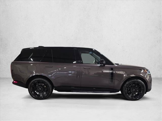 New 2027 Land Rover Range Rover Long Wheelbase Autobiography AWD/4WD image 4