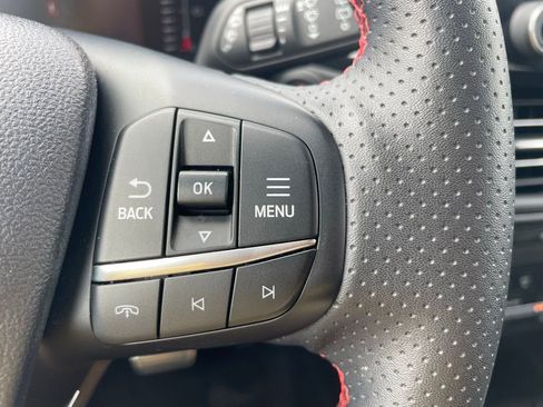 Used 2024 Ford Escape ST-Line image 10