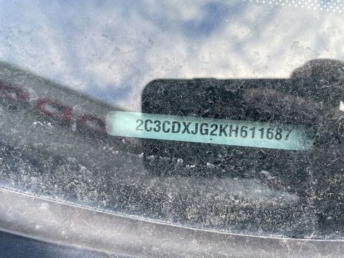 Used 2019 Dodge Charger SXT w/ Plus Group image 11