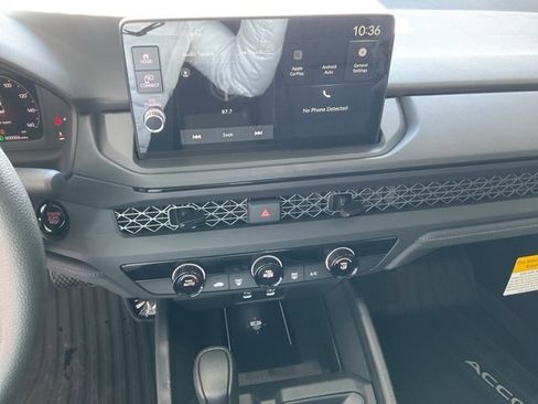 New 2026 Honda Accord LX image 13