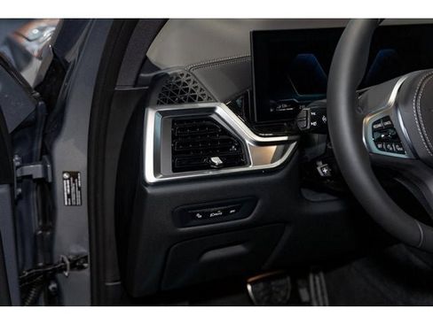 New 2026 BMW X5 xDrive50e w/ M Sport Package image 55