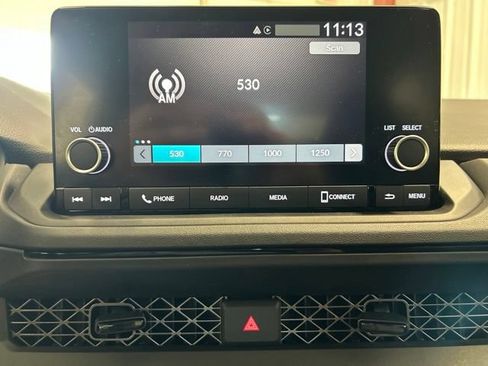 Certified 2025 Honda Accord LX image 31