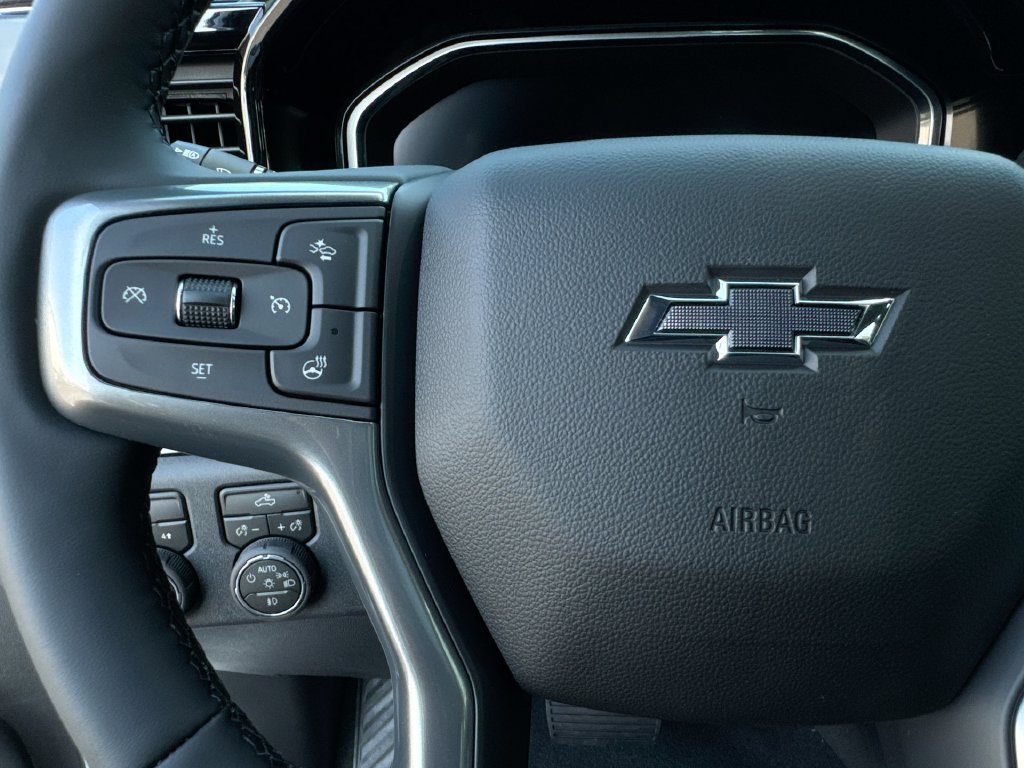 New 2026 Chevrolet Silverado 1500 RST AWD/4WD image 17