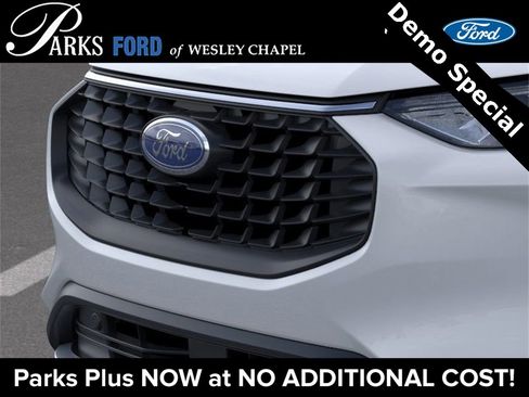 New 2026 Ford Escape Active image 17