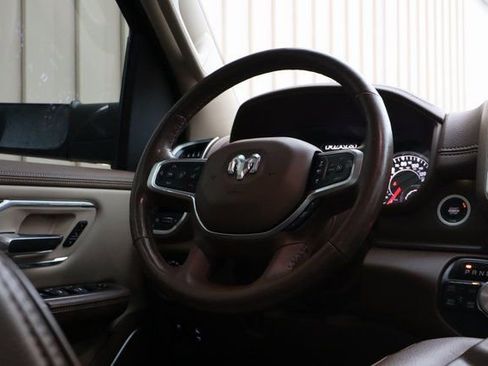 Used 2019 RAM 1500 Laramie image 48