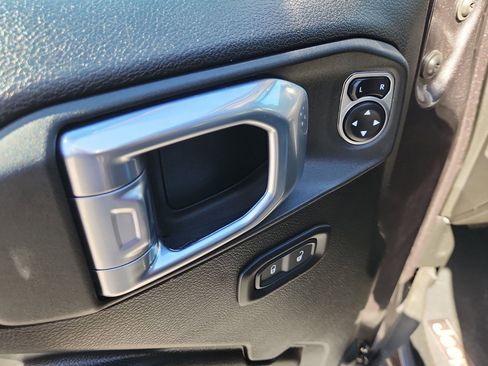 Used 2021 Jeep Wrangler Unlimited Rubicon 4xe w/ Cold Weather Group image 19