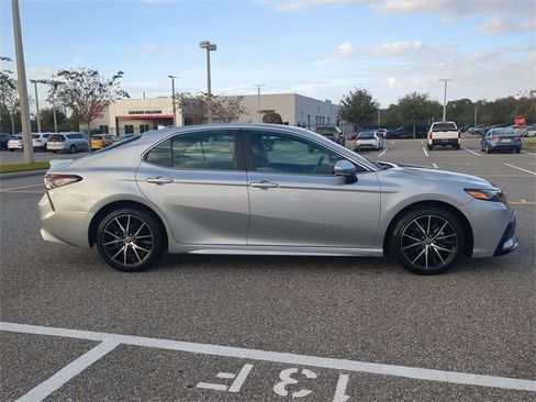 Certified 2024 Toyota Camry SE image 3