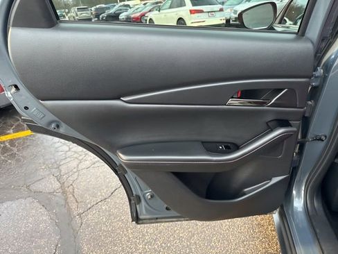 Used 2023 MAZDA CX-30 AWD 2.5 S w/ Preferred Package image 18